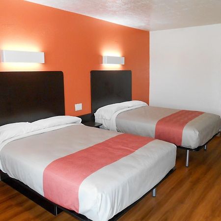 Motel 6-Madisonville, Tx Экстерьер фото